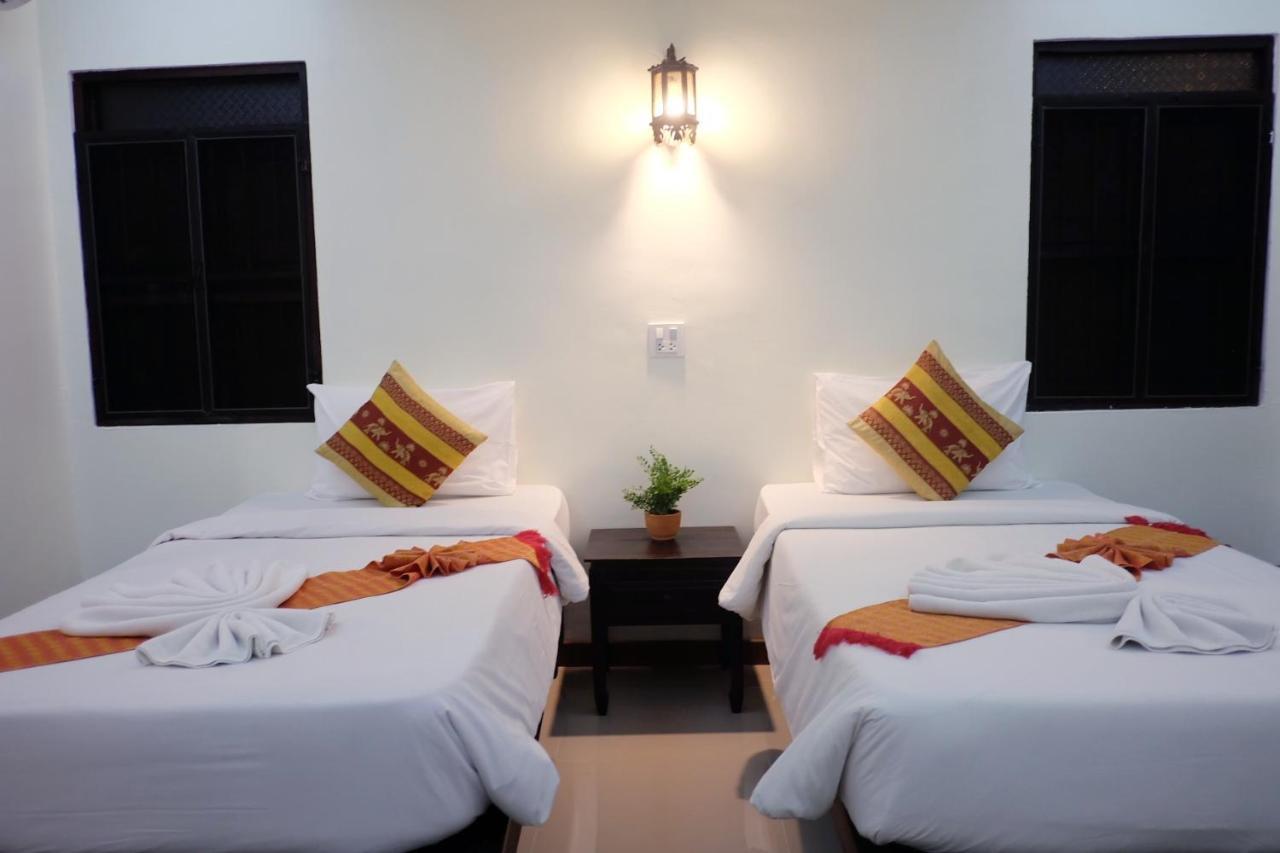 Rainforest Huahin Village Hotel Екстериор снимка