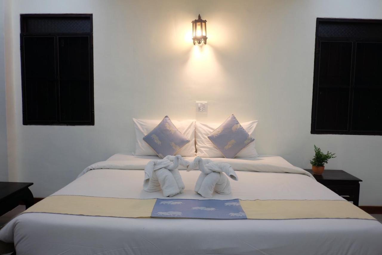 Rainforest Huahin Village Hotel Екстериор снимка
