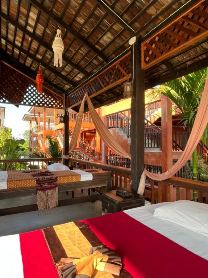 Rainforest Huahin Village Hotel Екстериор снимка
