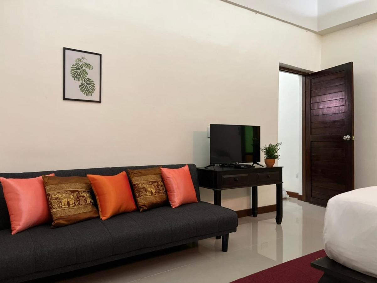 Rainforest Huahin Village Hotel Екстериор снимка