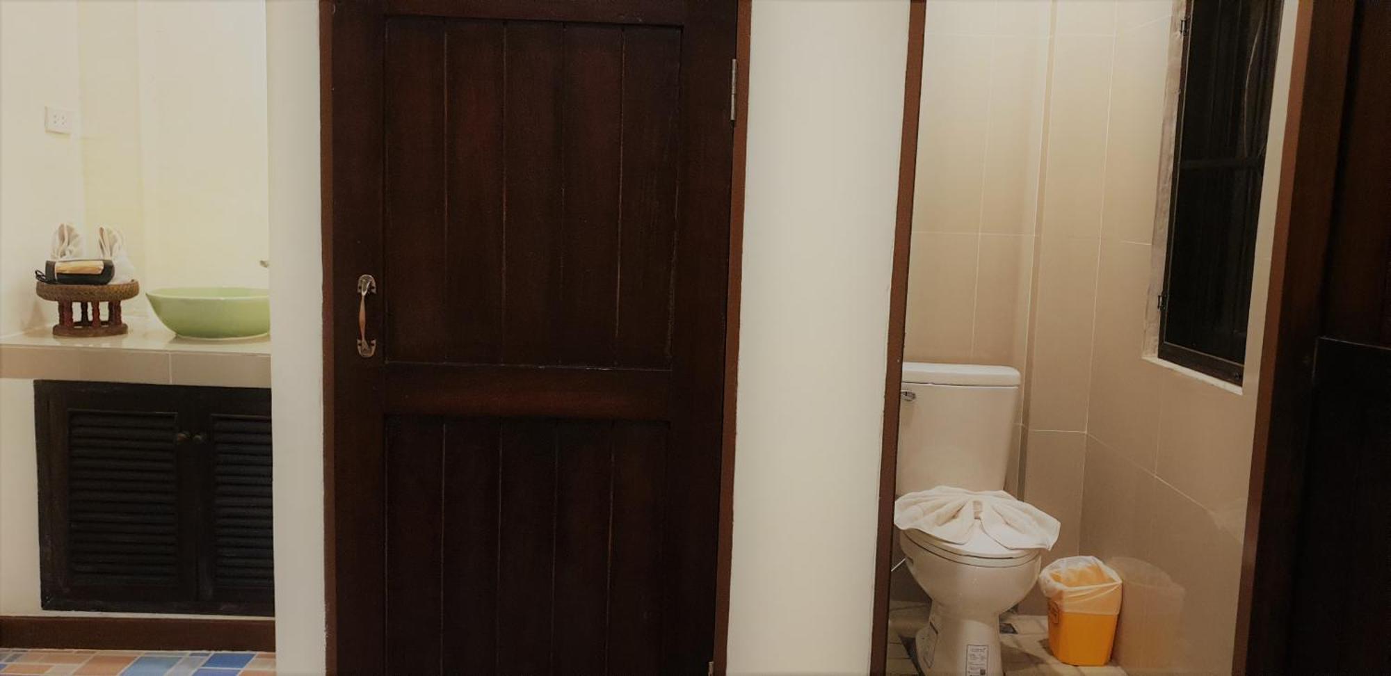 Rainforest Huahin Village Hotel Стая снимка